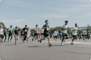 people running